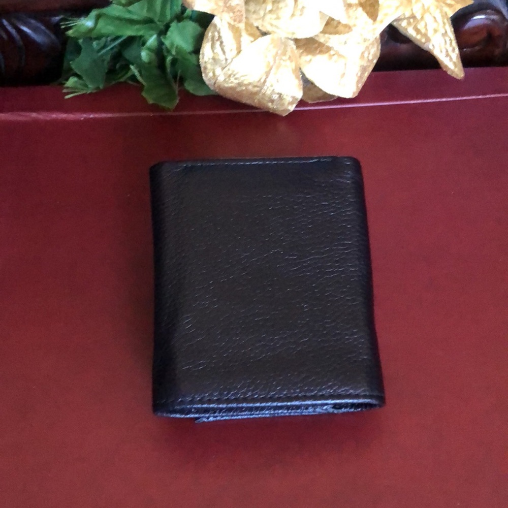 MEN’S LEATHER WALLET - Picture 3 of 15